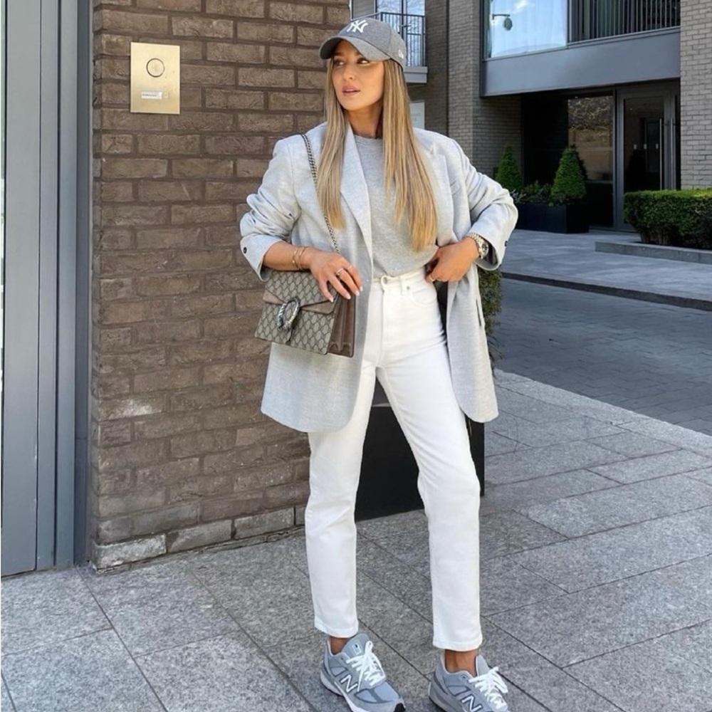 nwt frame x ilona hamer  high rise straight leg jean in blanc, size 23